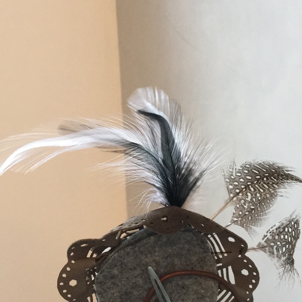 Fascinator - Picture 3 of 4